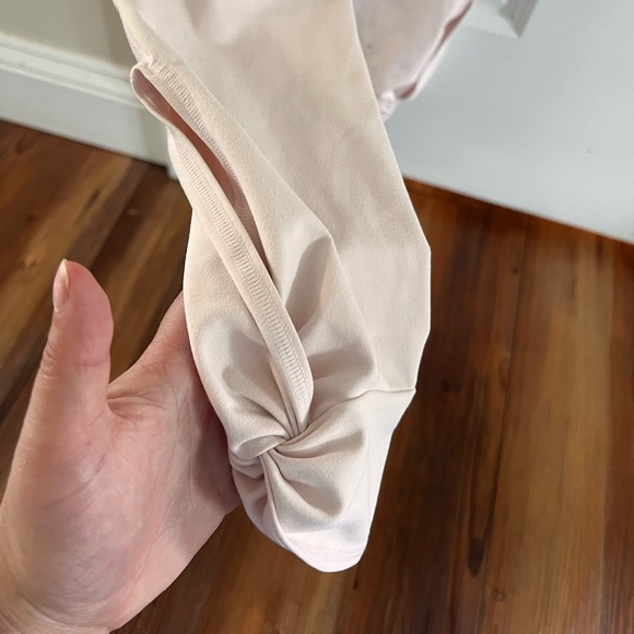 Light Pink Fabletics Leggings - Picture 3 of 4